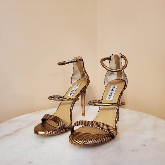 Steve Madden Clay Sandal - Picture 8 of 12